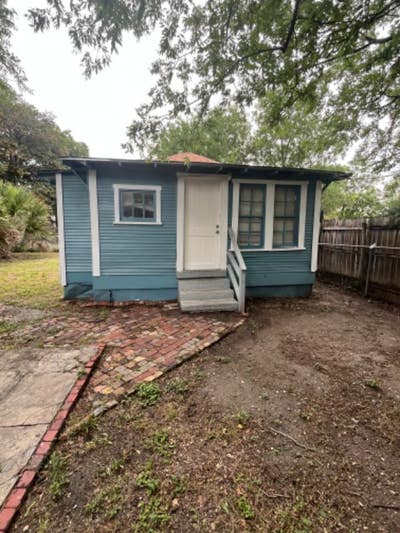 Cozy 1 Bed Bath Home in San Antonio_Available June Main Photo