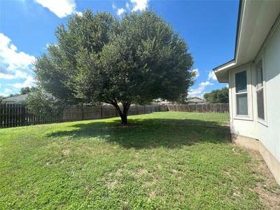 Room for rent in Hornsby bend area East Austin Main Photo