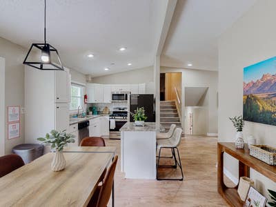 Very clean & newly remodeled Decatur property with Main Photo