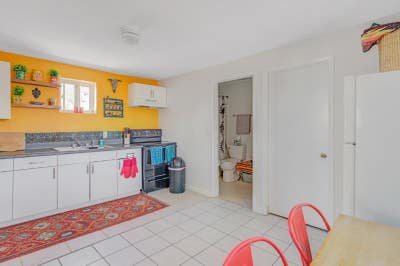 Casita Guest House Util Inc. Main Photo