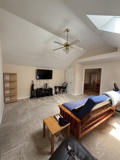 Furnished 1BD/BA Apartment Available Main Photo