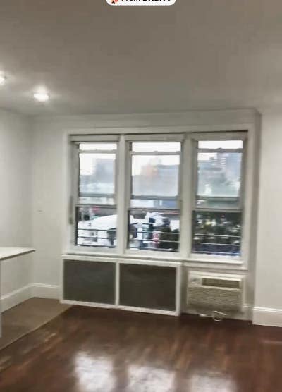Spacious room for rent  Main Photo