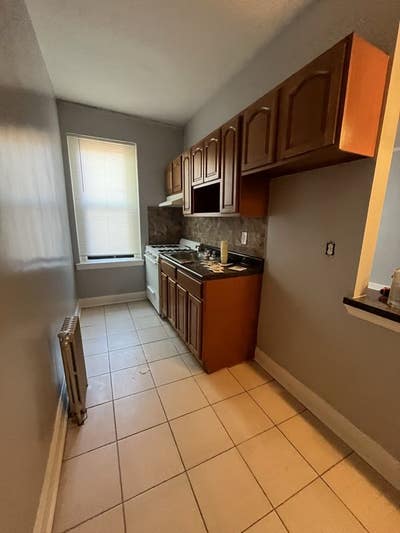 Beautiful Studio Apartment Available!  Main Photo