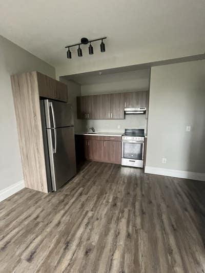 Beautiful Studio Apartment Available  Main Photo