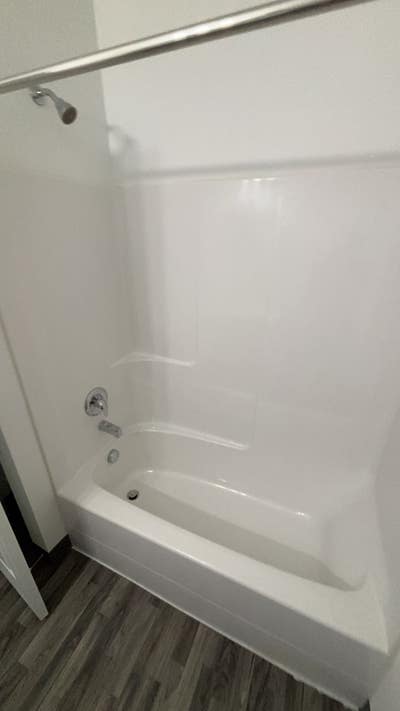Looking for a Roommate:)) Main Photo