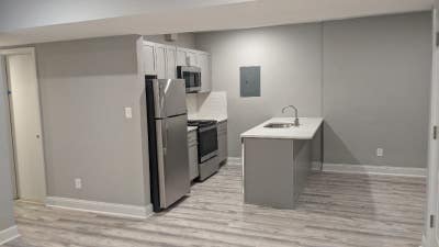 1bed 1 bath with new appliances  Main Photo