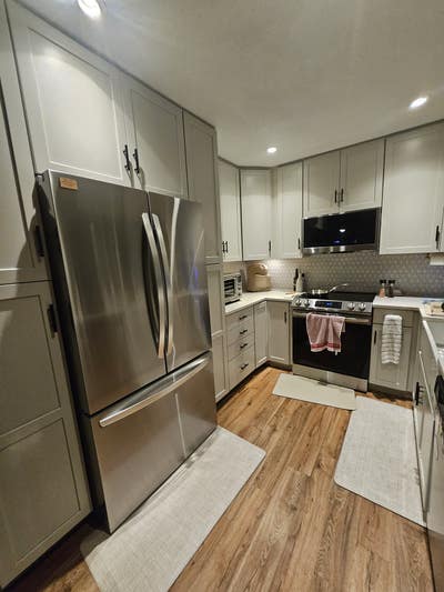 1 bd+ office, Private bath for 1 individual Main Photo
