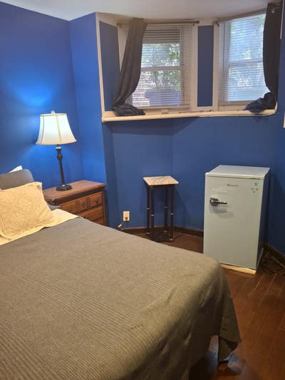 Awesome furnished room Main Photo