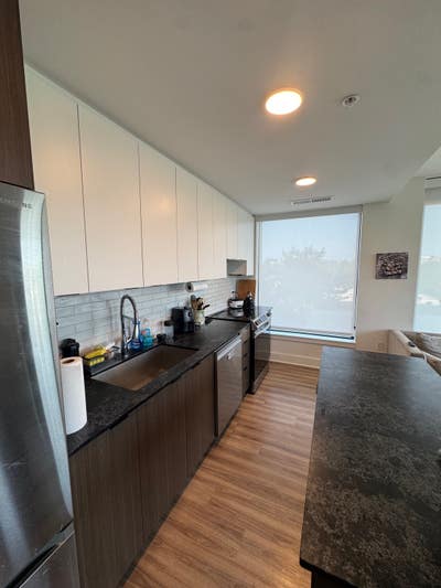 Lease Takeover! 2b/2b Navy Yard - $1750 Main Photo