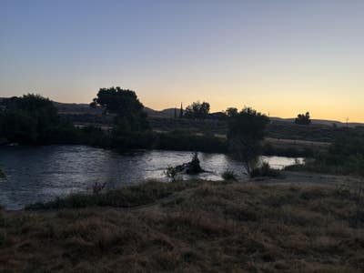 Room wanted in Bakersfield Main Photo