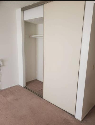 Room with private bathroom  Main Photo