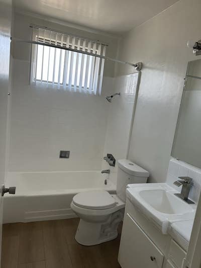 Cozy One Bedroom Apartment in Canoga Park | $mo |  Main Photo