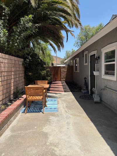 New Furnished ADU with private entrance and patio Main Photo