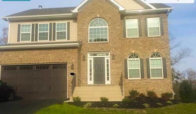 Basement Unit Available for 1400 per month! Main Photo