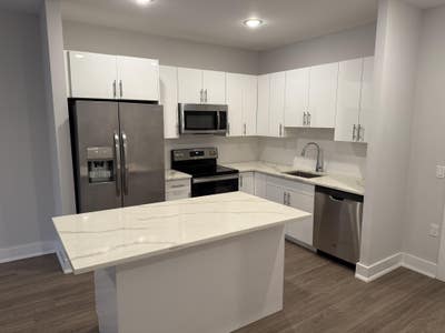 ðŸ  Room for Rent near Fort Lee ðŸ›ï¸ ~400 sqft  Main Photo