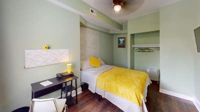  Hot Listing!   🚨 Come for the Price Stay  for Th Main Photo