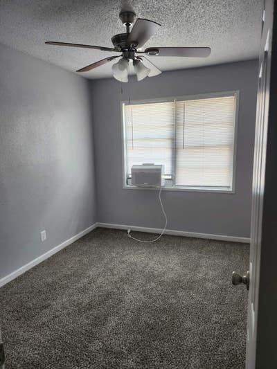 Room for Rent Dallas/Se Renta Cuarto Dallas Main Photo