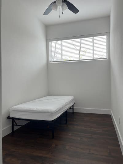 Room #2 in Co-Living House near Bishop Arts! Main Photo