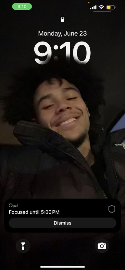 Female student looking for a room in Granada Hills Main Photo