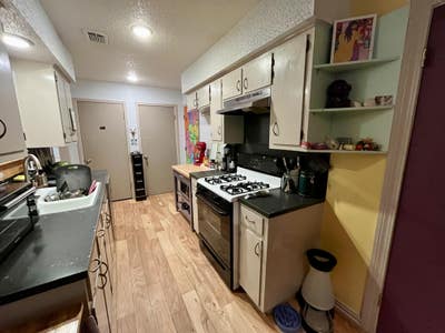 Seeking good fit for queer, artsy S. Austin home Main Photo