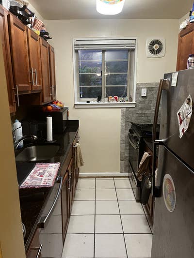 Cheap quality Bethesda room for July 2-26 Main Photo
