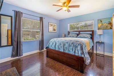 Bedroom for Rent  Main Photo
