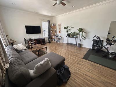 Private room for rent Main Photo