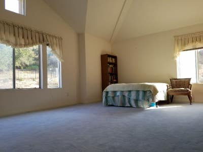 A room for rent in Thousand Oaks, CA Main Photo