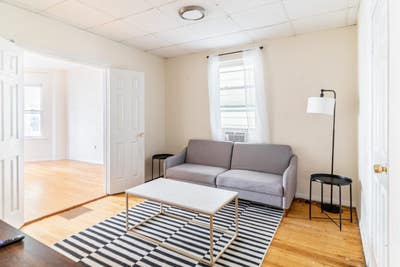 2 bed in JFK/UMass on a flexible lease Main Photo