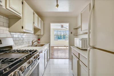 **Sunny updated 1BR__dtwn Silver Spring _util incl Main Photo