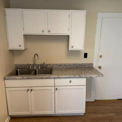 1 BR great price Main Photo