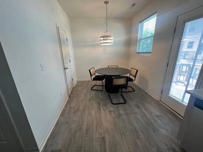 Rooms for rent Main Photo