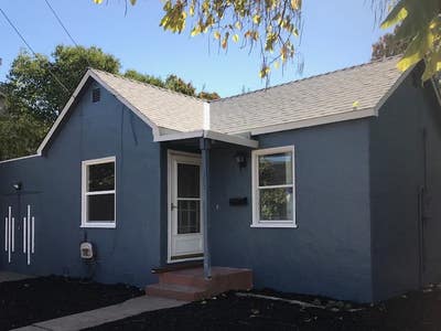 Tahoe Park Charmer Stand Alone Cottage Main Photo