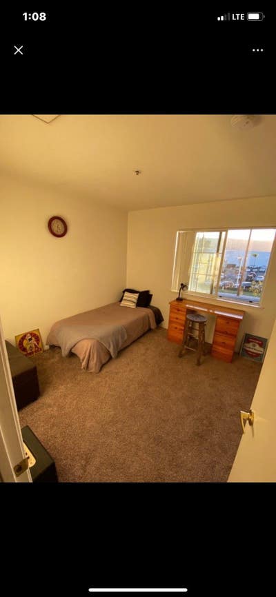 2 rooms for rent  Main Photo
