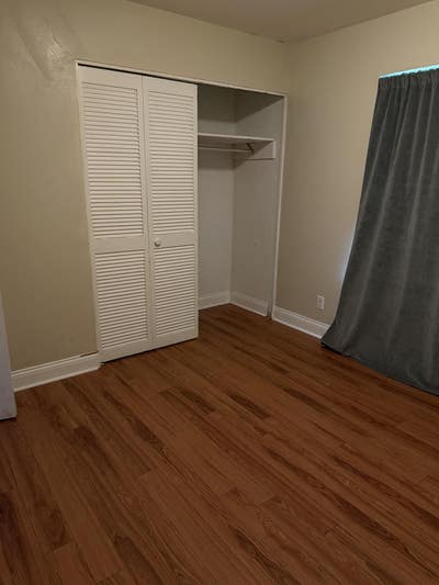 Room for Rent  Main Photo