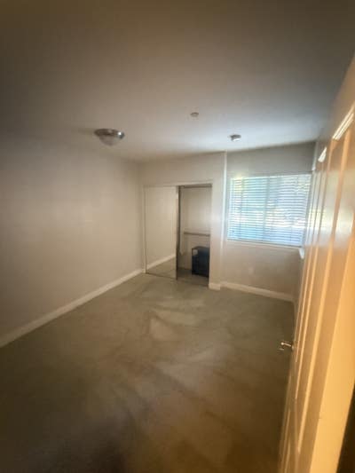 1br/1bath available  Main Photo