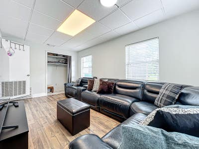 Private Rooms for Rent Near Airport Main Photo