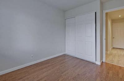 Private Bedroom Aug 1st  Main Photo