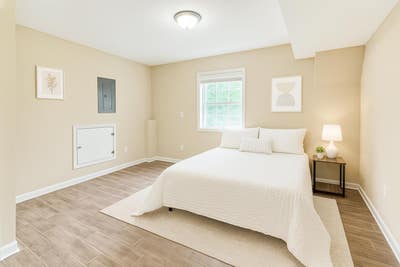 Room in College Park  Near ATL Airport, Shops & Di Main Photo