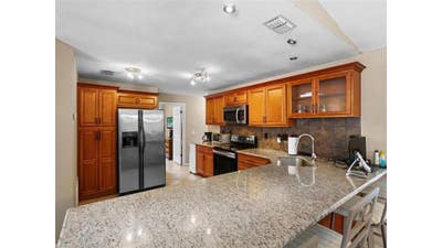  Luxury Living in Altamonte House w Pool  |  Moder Main Photo