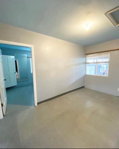 Available guest house  Main Photo