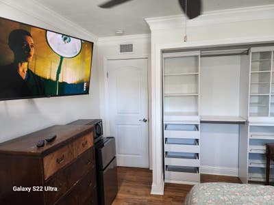  Furnished Room Available Immediately Main Photo