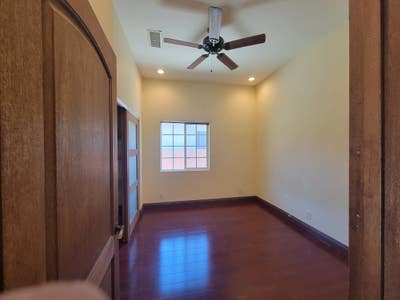 Bedroom available in 4 bdrm/2 bath House for $890 Main Photo