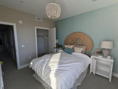 1 furnished bdrm in penthouse condo Main Photo