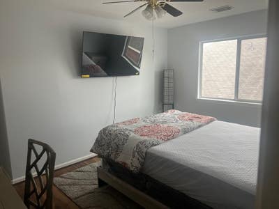 Large room Spring Texas Main Photo