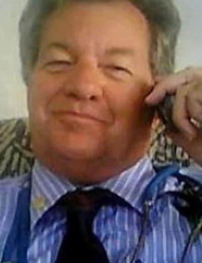Quiet, male professional in need of room  Main Photo