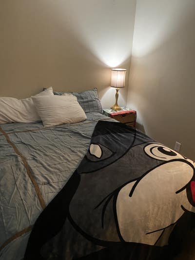 Room for rent in great Woodstock neighborhood! Main Photo