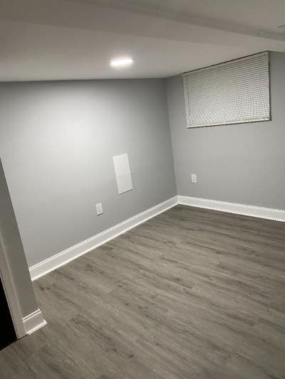 Room For Rent $700 (Shared Bath) Main Photo