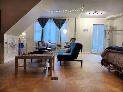 HUGE Bushwick room! private entrance, bath & yard! Main Photo
