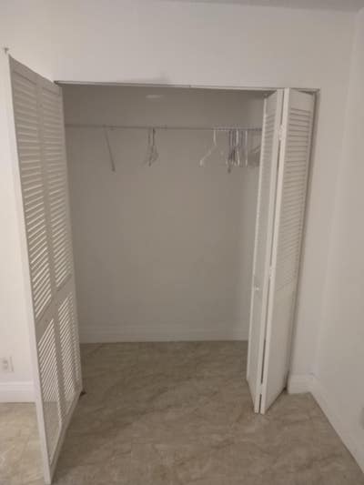 Room for rent asap Main Photo
